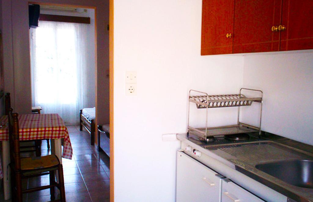 Vaso Rooms Livadakia Bagian luar foto