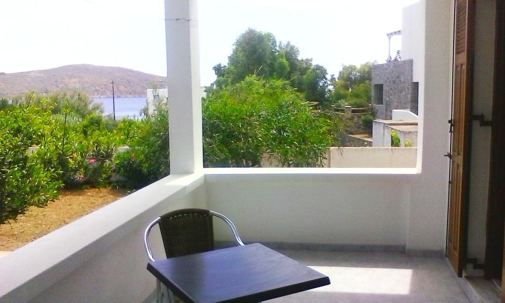 Vaso Rooms Livadakia Bagian luar foto