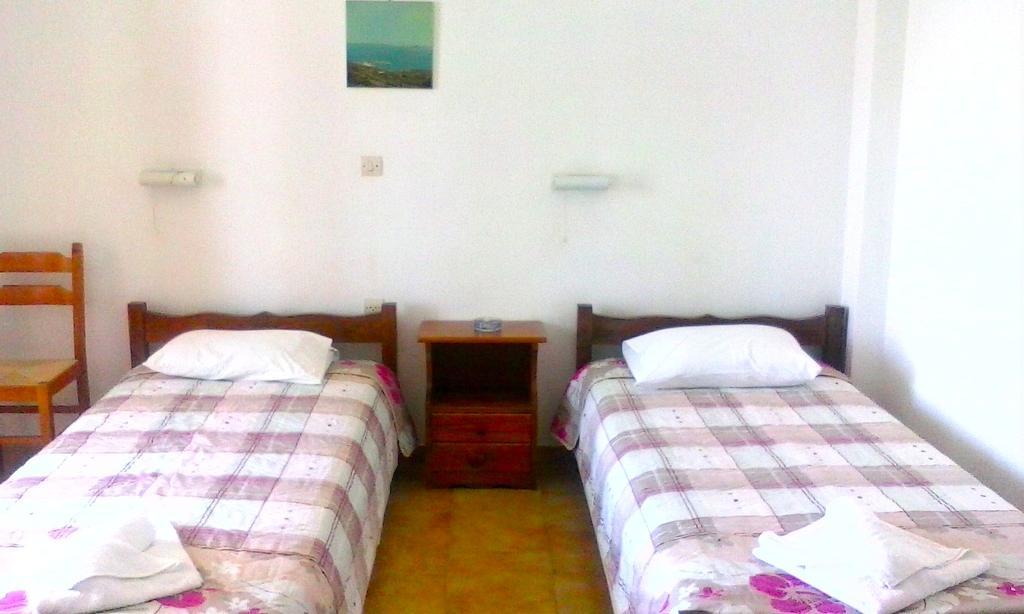 Vaso Rooms Livadakia Bagian luar foto
